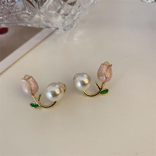 Rosé Whisper Earring